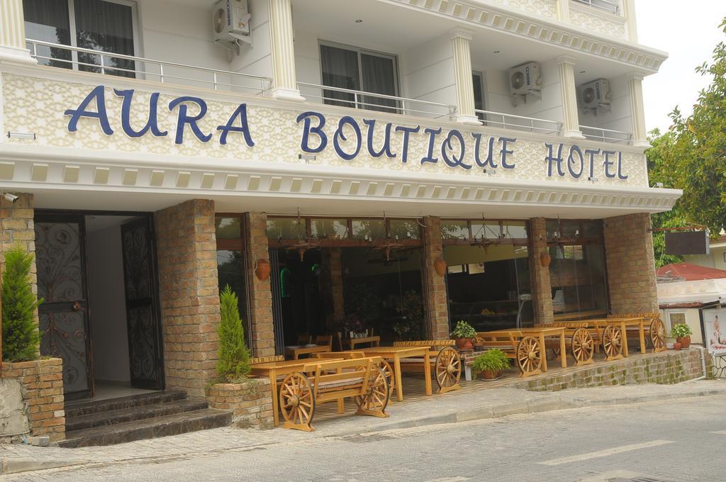 Aura 3*